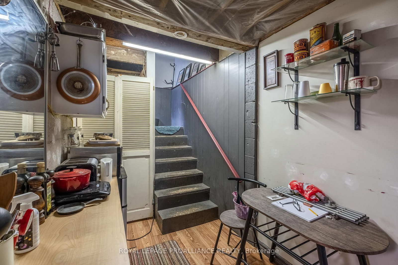 Listing Image 21