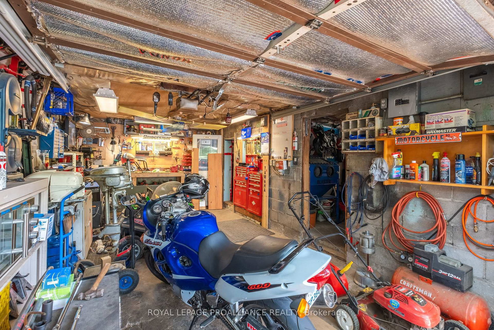 Listing Image 32