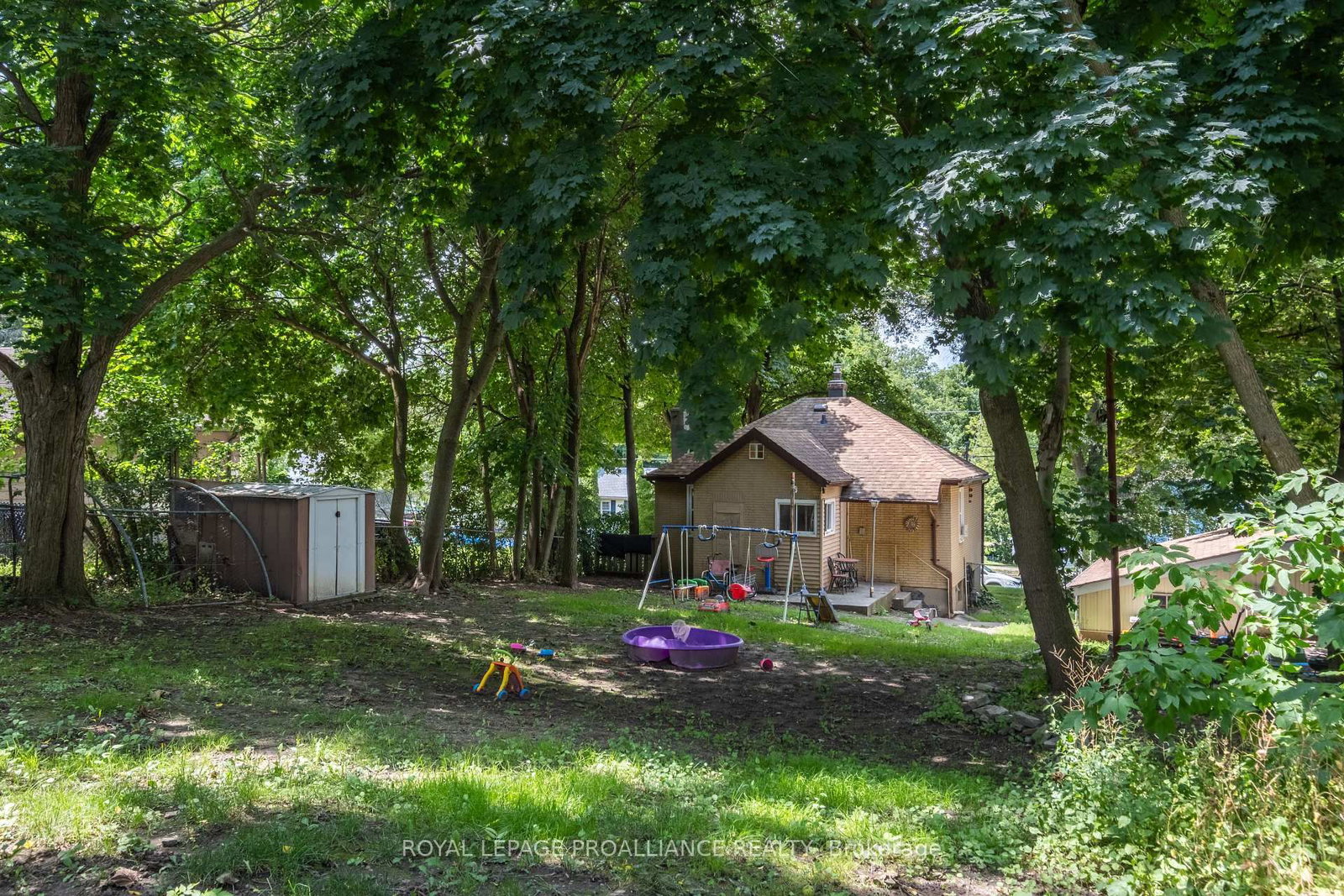 Listing Image 9
