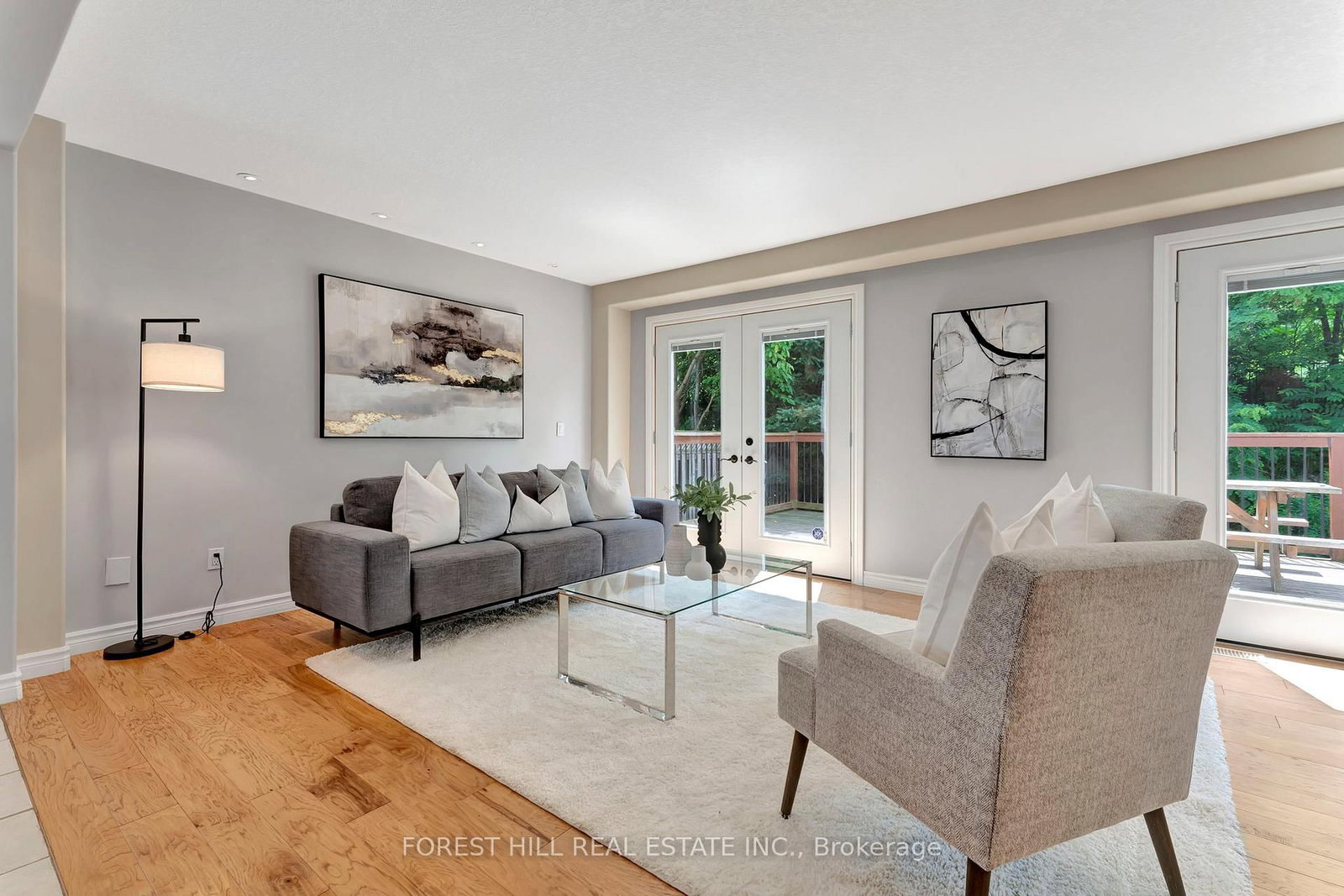 Listing Image 15