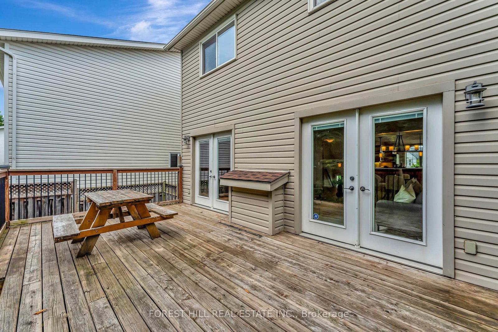 Listing Image 28