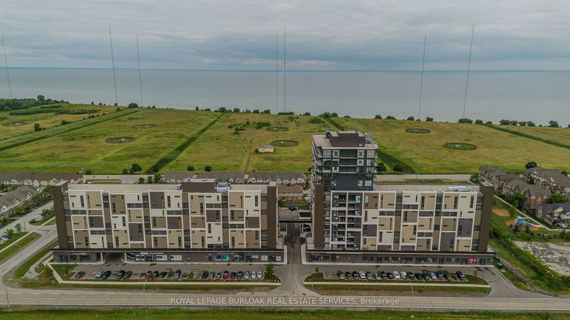 home for sale on 306-550 North Service Road