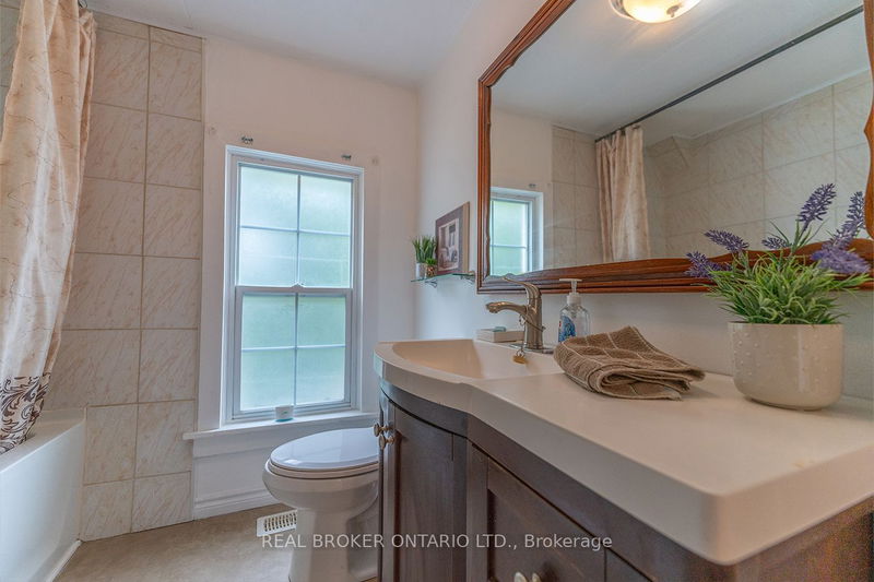 131 Ross St  Welland, L3B 2M8 | Image 20