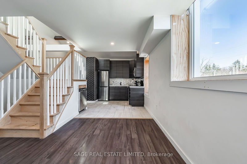 home for lease on 2-14 Cross Street