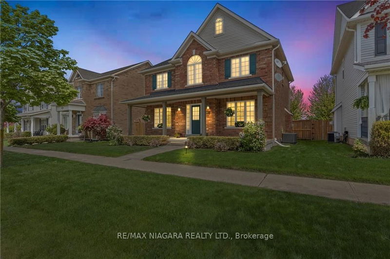 home for sale on 61 Niagara on the Green Boulevard