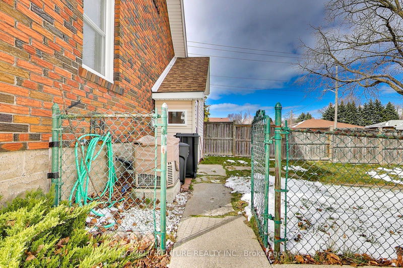 668 Copland Rd  Sarnia, N7T 7B1 | Image 3