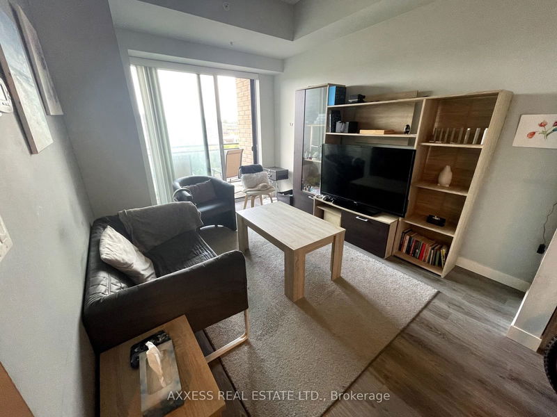 home for lease on 608-318 Spruce Street