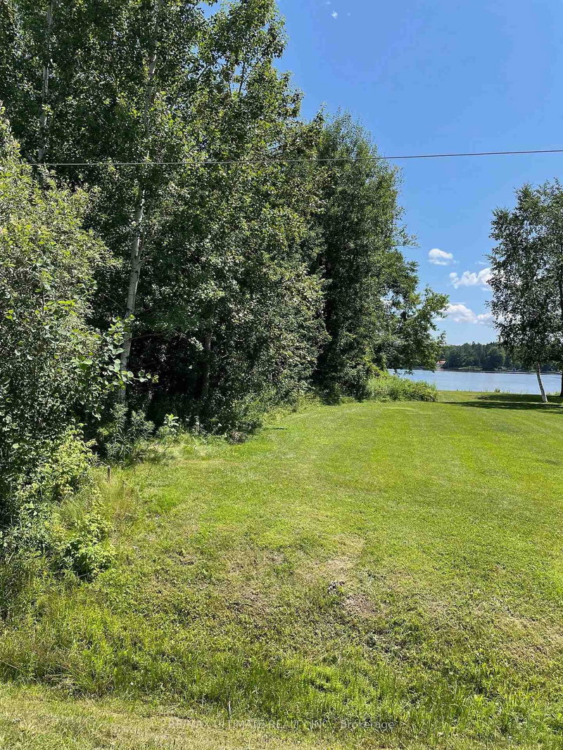 60 Greenwood Cres, Kawartha Lakes, K0M 2T0 | Image 2