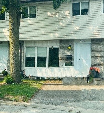 10 - 525 Parkview Crescent