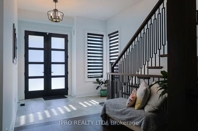 2327 VALENTINA Cres, Niagara Falls -  image-0-1
