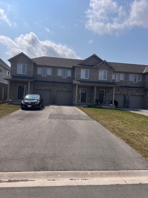 home for lease on 184 Sunflower Place