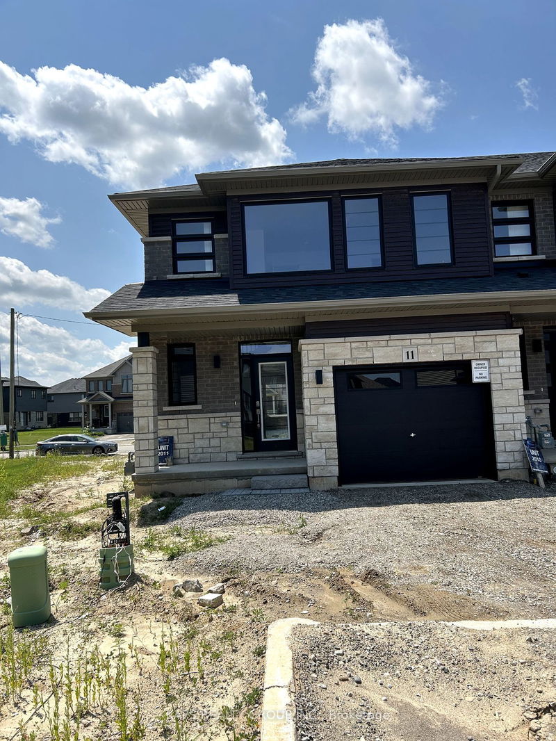 home for lease on 11-448 Blackburn Drive