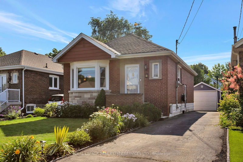 home for sale on 11 Wavell Avenue