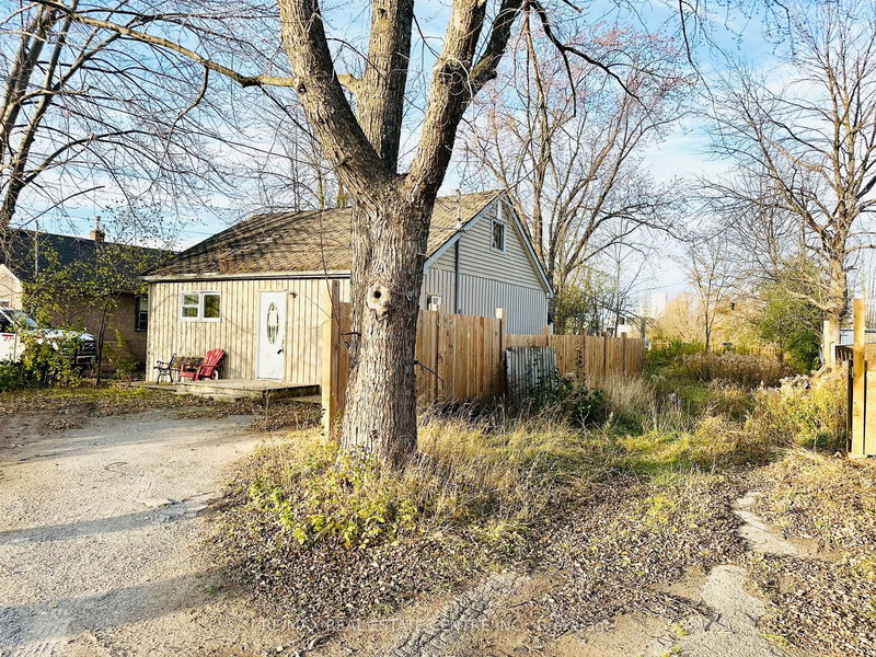 795 Barton St, Hamilton, L8E 5L8 | Image 2