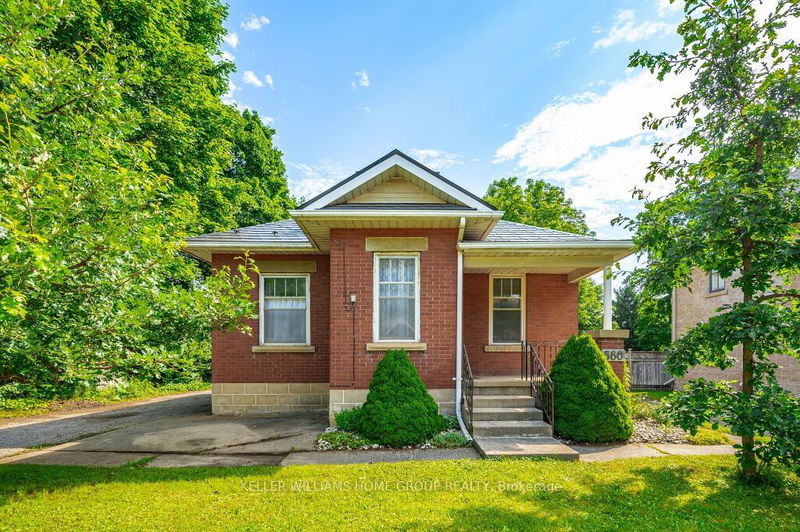 home for sale on 560 St David Street N