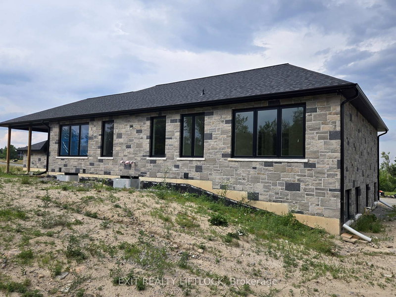 1936 Davenport Rd, Cavan Monaghan, L0A 1C0 | Image 2