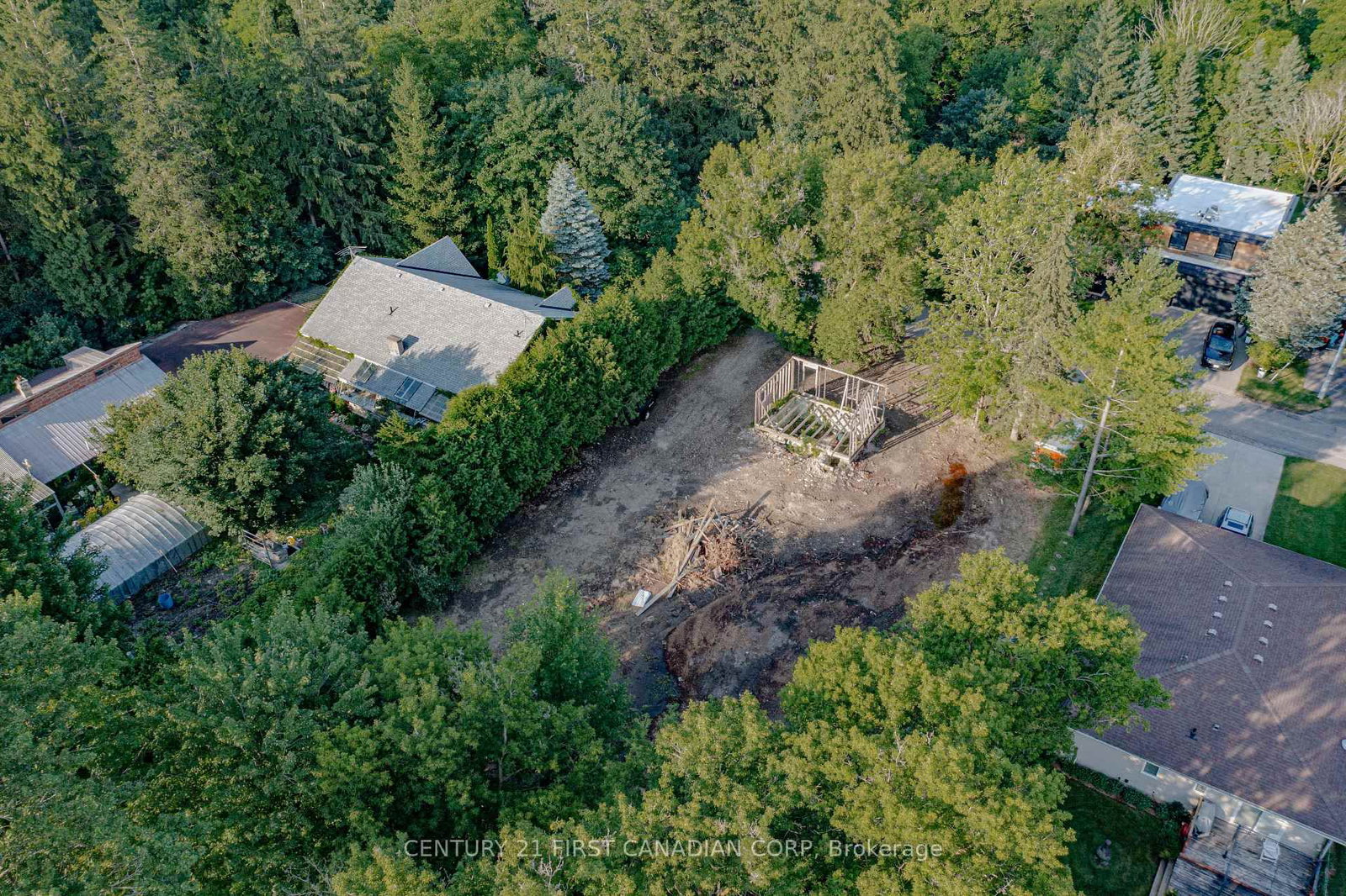 Listing Image 7