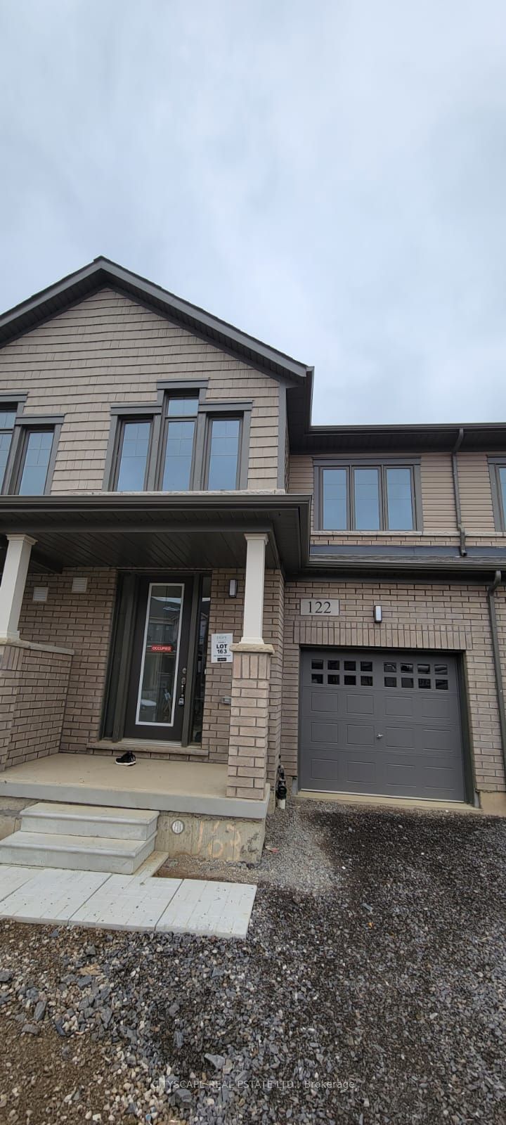 home for lease on 122 Freedom Crescent