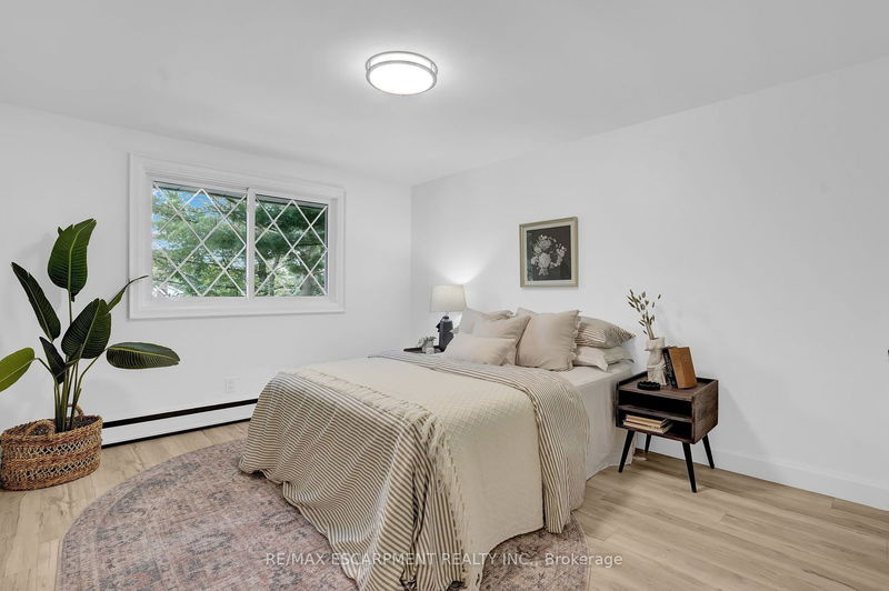 13 Delsey St  Hamilton, L9H 1R9 | Image 23