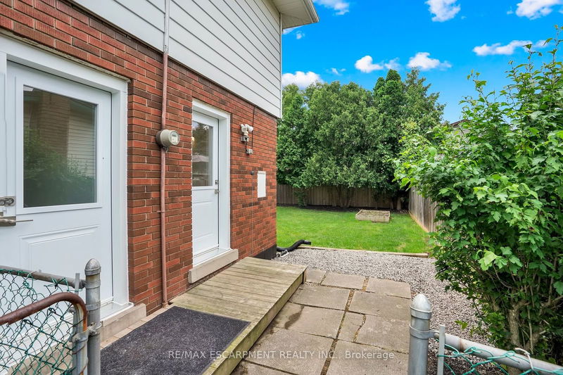 13 Delsey St  Hamilton, L9H 1R9 | Image 30