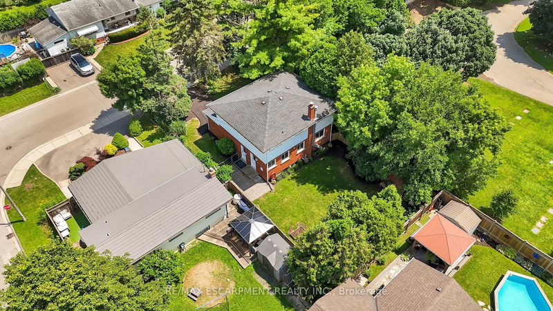 13 Delsey St  Hamilton, L9H 1R9 | Image 34