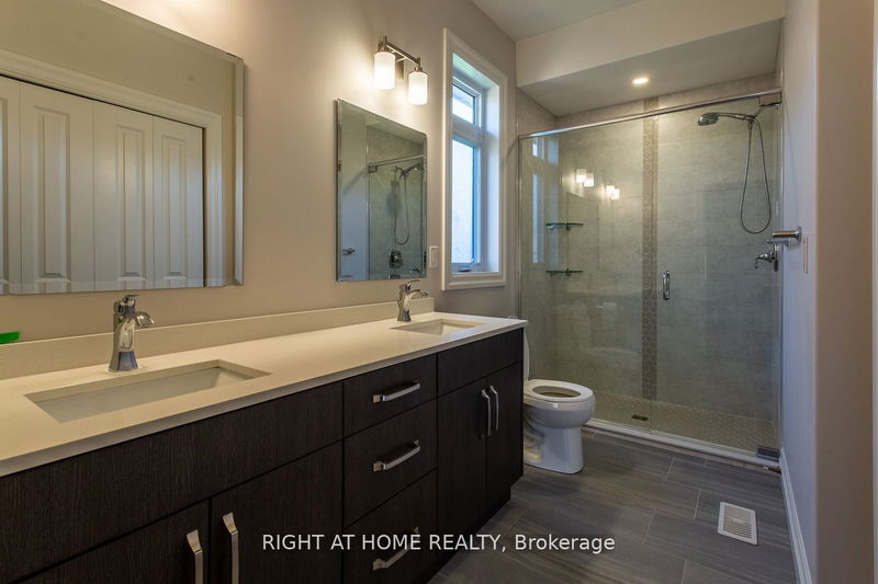 27 Gavin Cres  Quinte West, K8V 2H0 | Image 21