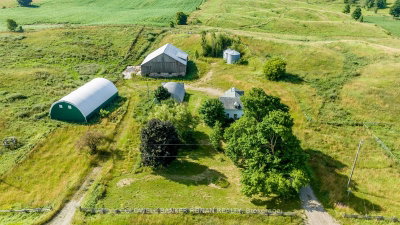 486356 30 Side Road Side Road — more photos