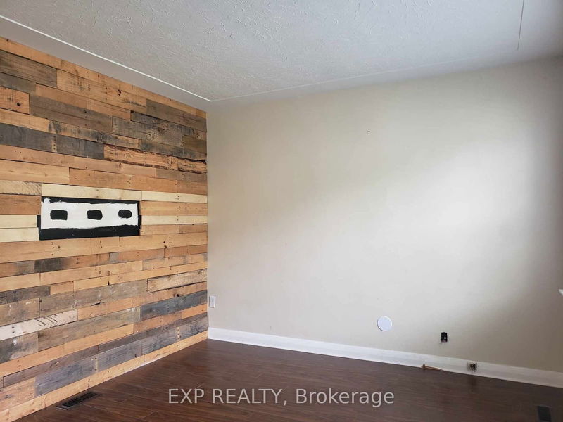 home for lease on 317 Egerton Street E