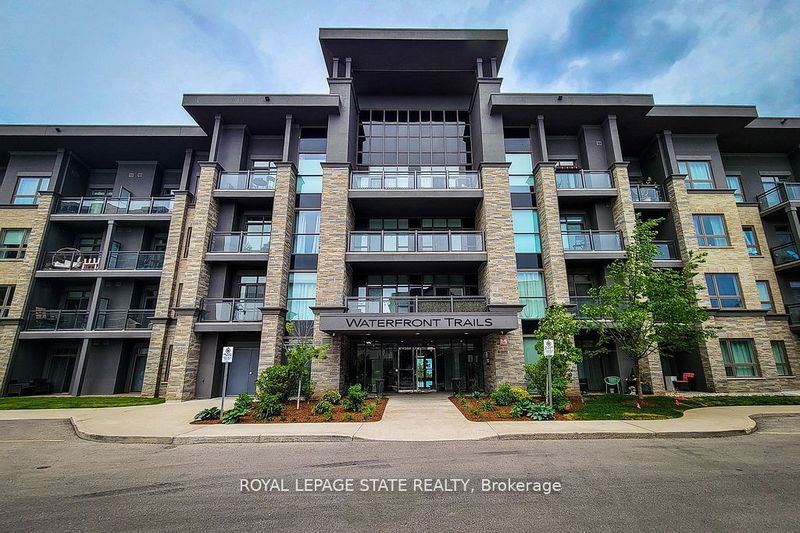 home for sale on 119-35 Southshore Crescent