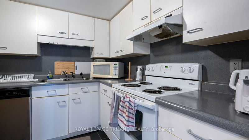  605 - 1510 Richmond St  London, N6G 4V2 | Image 12