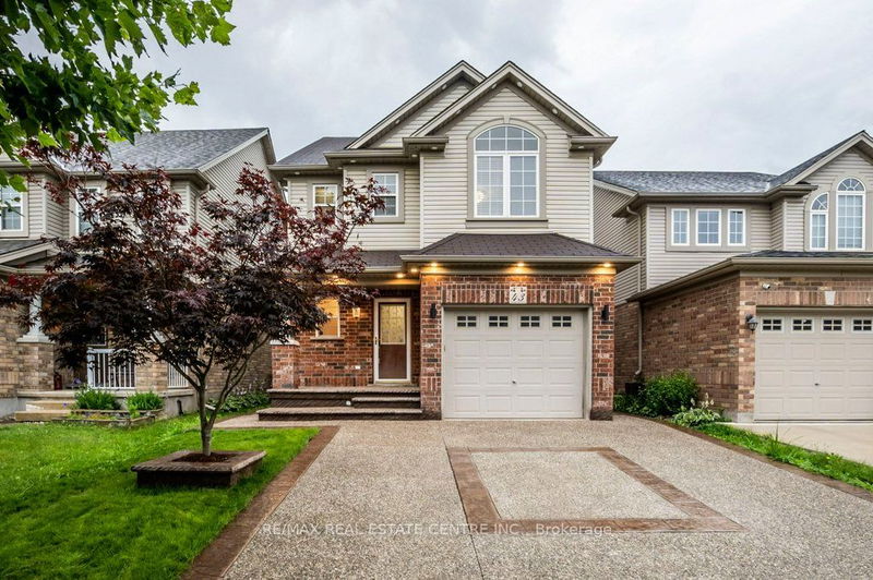 home for lease on 43 Frankfurt Street