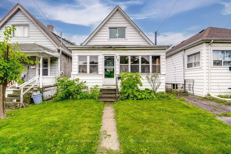 home for sale on 24 Albany Avenue