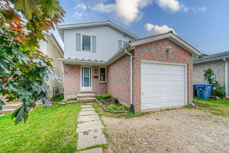 home for sale on 8 Reid Court