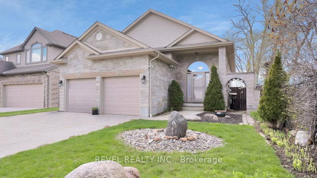 1523 Portrush Way