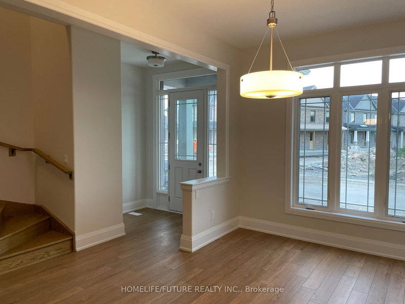 212 Mallory Terr, Peterborough, K9H 0J9 | Image 2