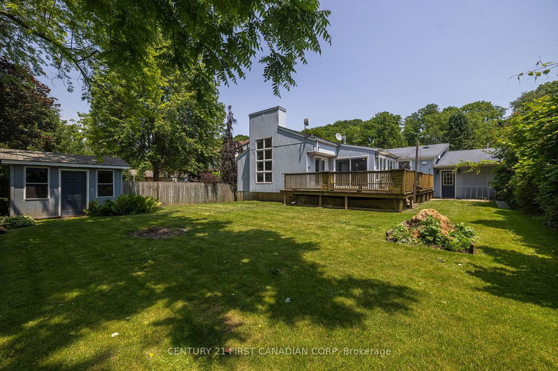 home for sale on 258 Frances Street