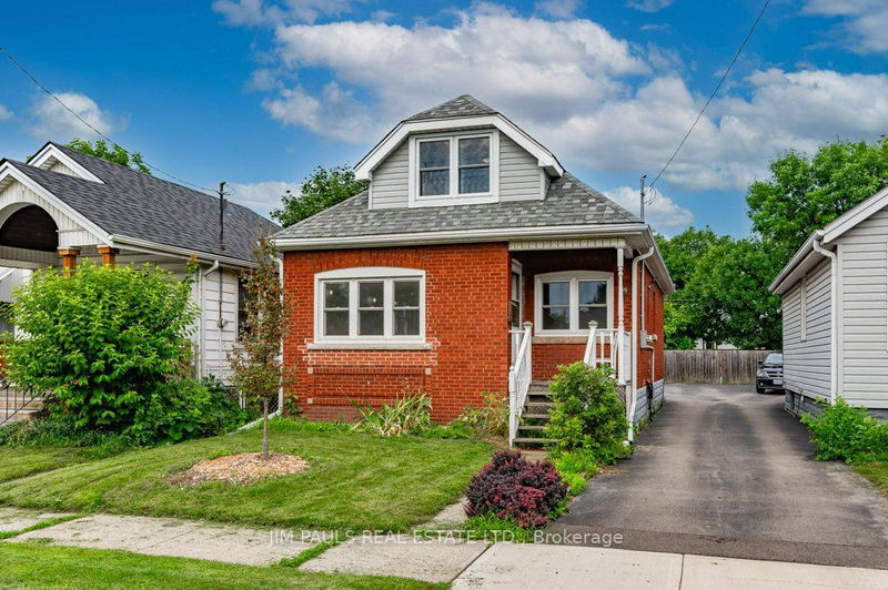 145 Weir St N Hamilton, L8H 5G1 | Image 2