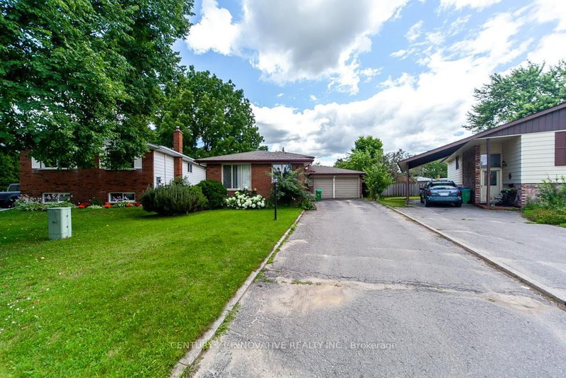 501 Barnes Cres, Peterborough, K9J 7Z2 | Image 2