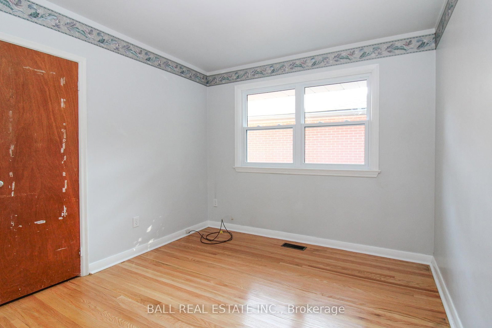 Listing Image 30