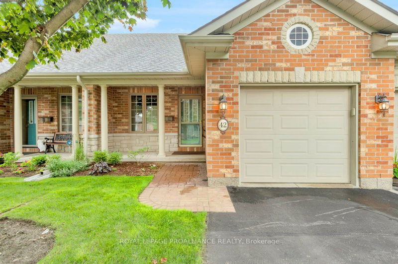 home for lease on 42-35 Heartwood Drive