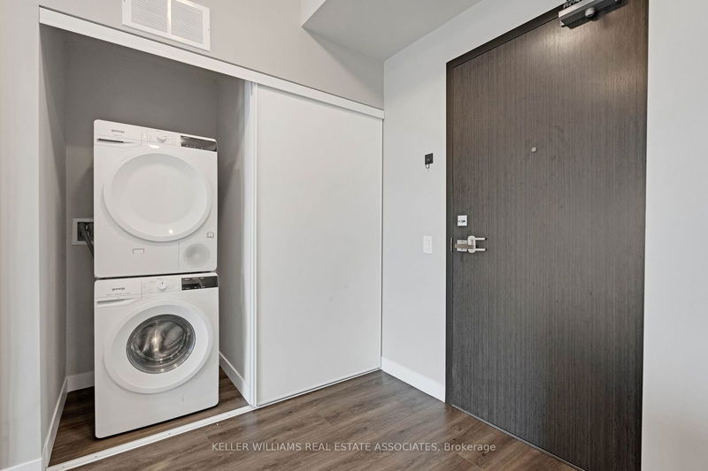  2013 - 15 Queen St S Hamilton, L8P 0C6 | Image 13