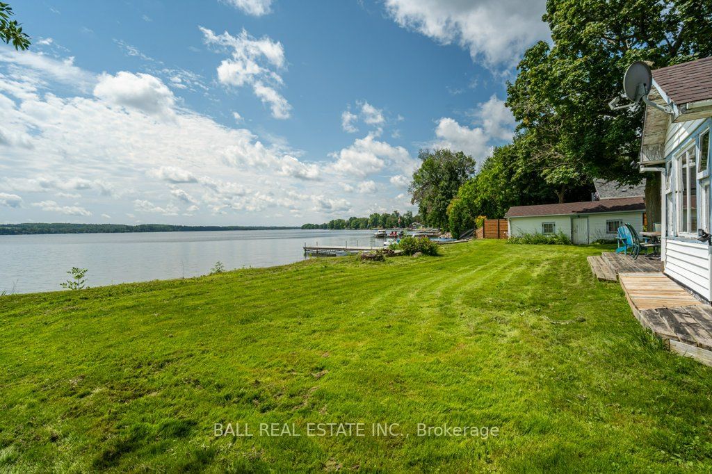 Listing Image 19