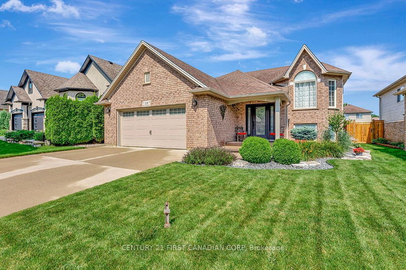 home for sale on 59 Carmichael Crescent
