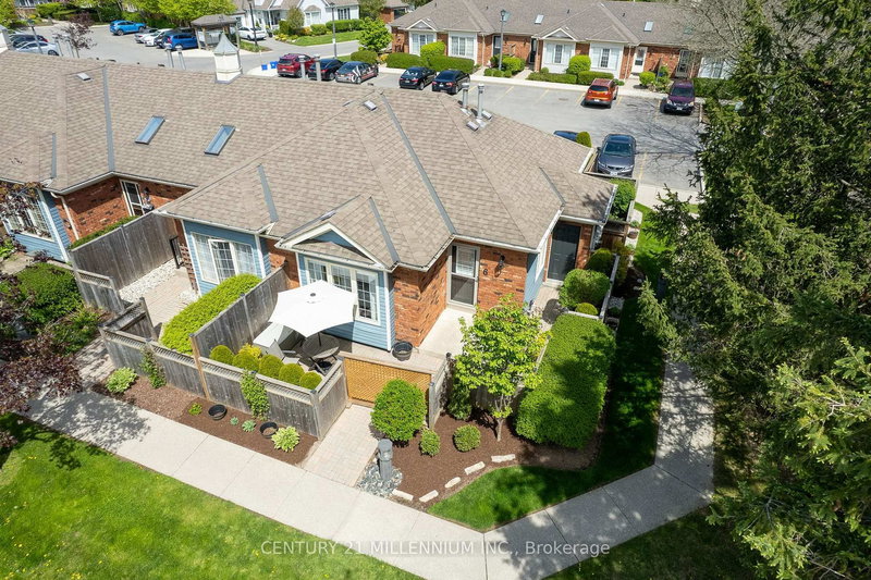 6 - 175 Fiddlers Green Rd, Hamilton, L9G 4X7 | Image 3