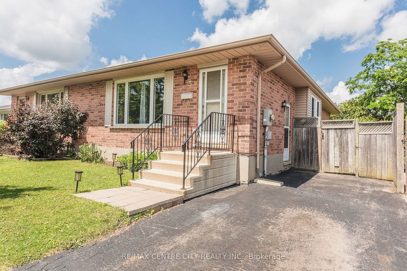 5 Bennett Pl  St. Thomas, N5P 4J7 | Image 2