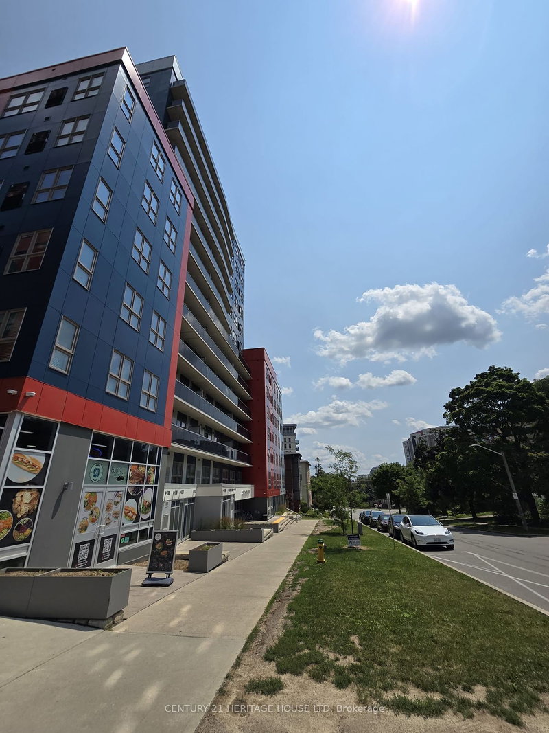 258A Sunview St, Waterloo, N2L 3V9 | Image 3