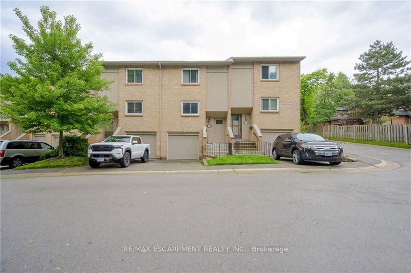 home for sale on 6-63 FONTHILL Road