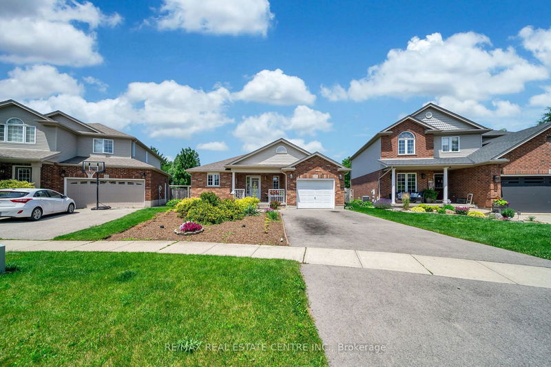 home for sale on 177 STIEFELMEYER Crescent