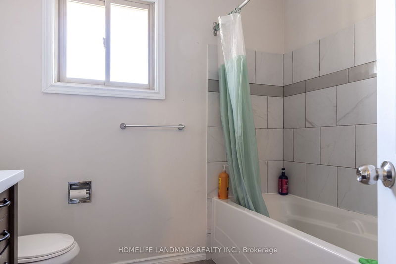 6776 Margaret St  Niagara Falls, L2G 2V3 | Image 30