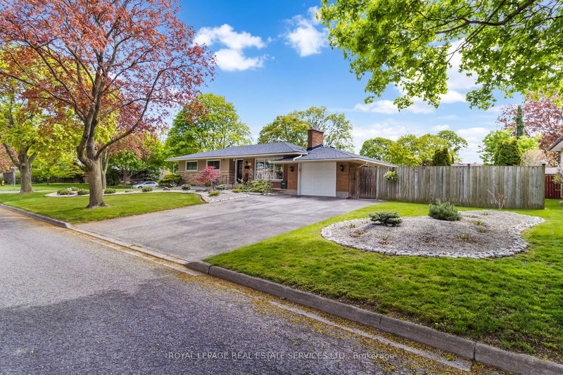 home for sale on 72 Richelieu Drive